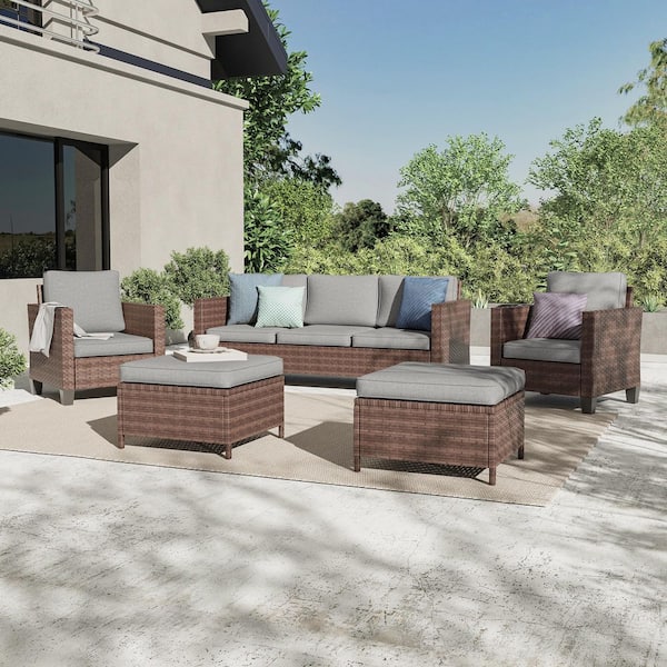 Outdoor conversation seating set