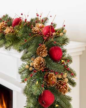 Balsam Hill Vermont White Spruce Wreath, 30-Inch Clear LED