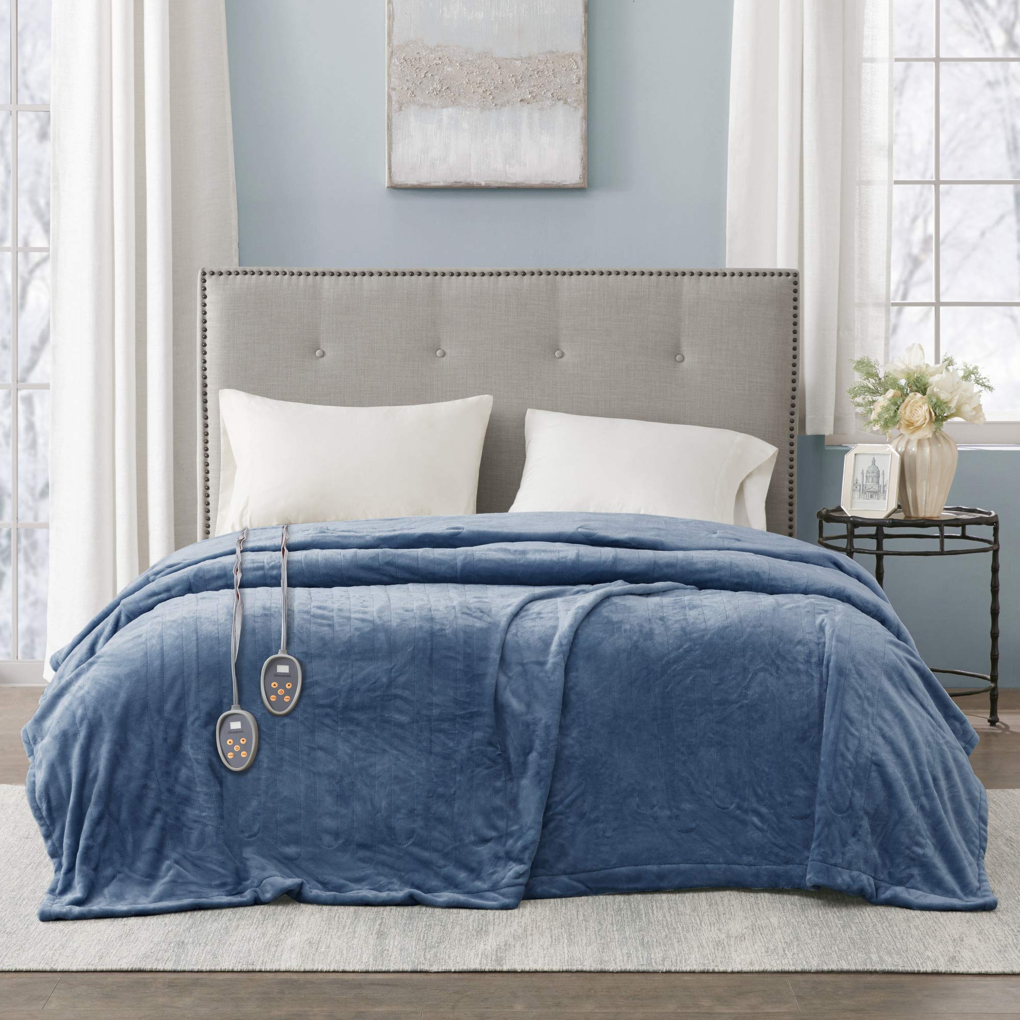 Beautyrest Secure Comfort Wireless Electric Heated Throw