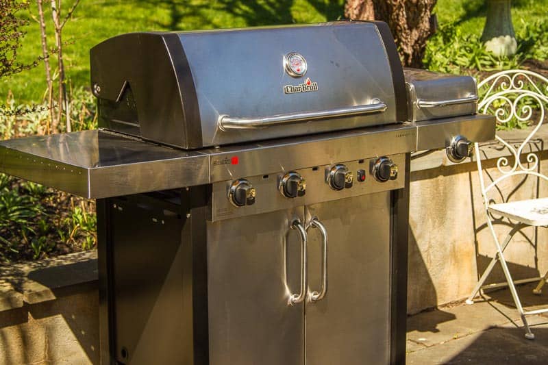Char-Broil Commercial TRU-Infrared 6-Burner Gas Grill