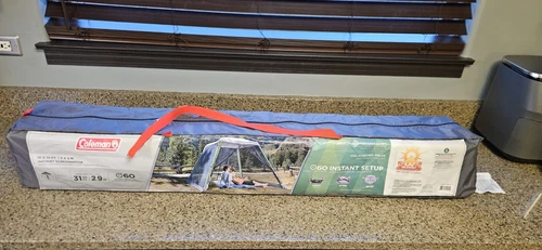 Coleman 10x10 Instant Screen House