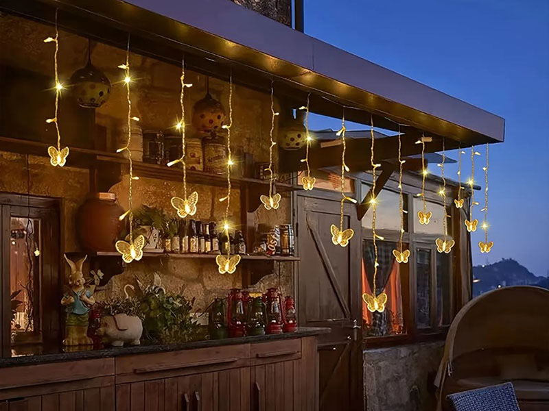 Best Outdoor Bar Lighting for Summer Nights