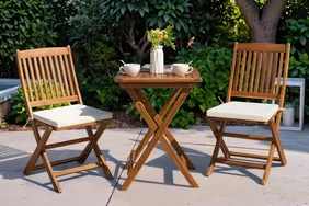 Best Outdoor Dining Sets for Small Patios 2026