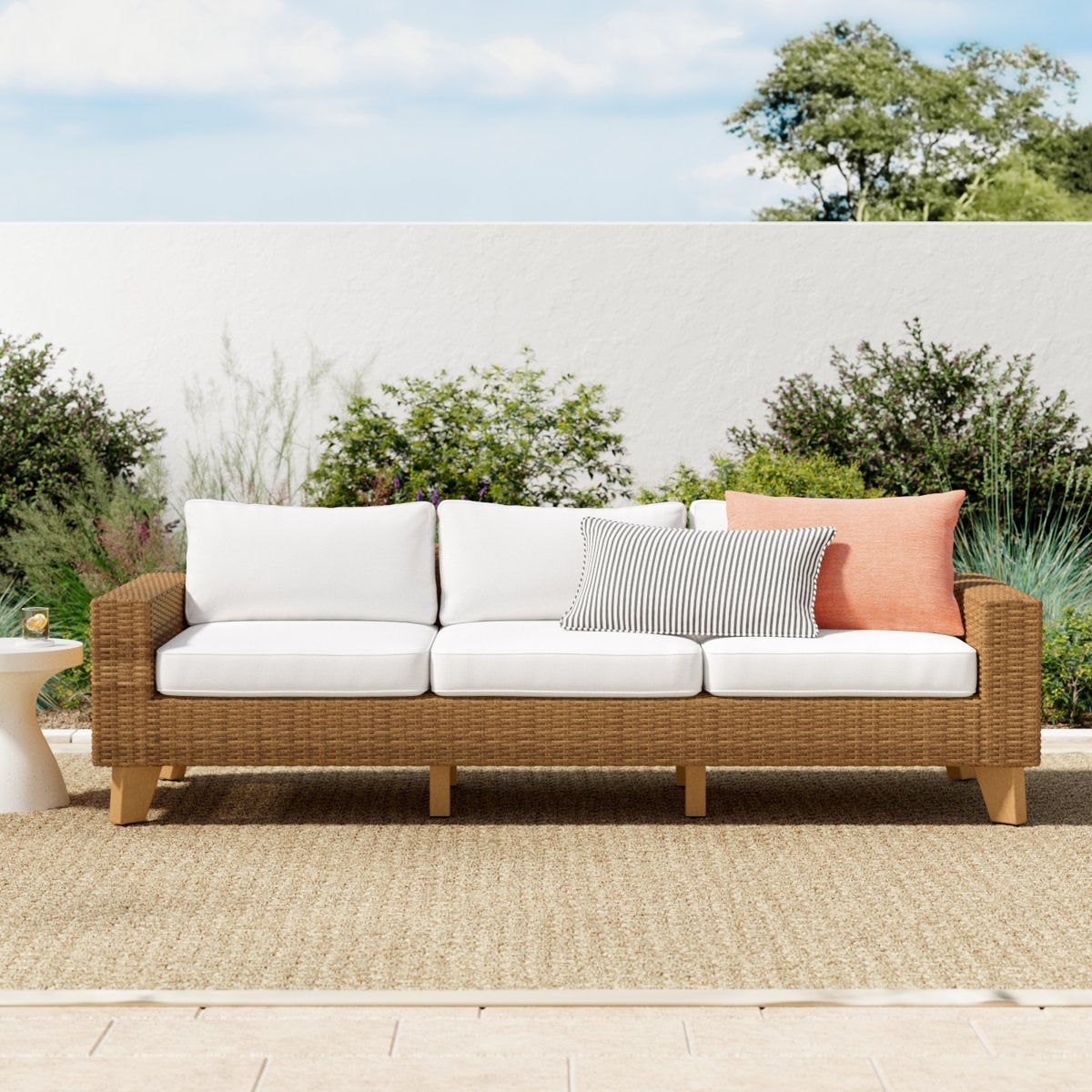 Best Outdoor Furniture Slipcovers for Patios