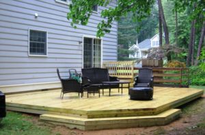 How to Clean and Seal Your Deck for Spring