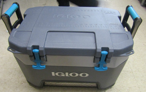 Igloo BMX 52-Quart Heavy-Duty Cooler