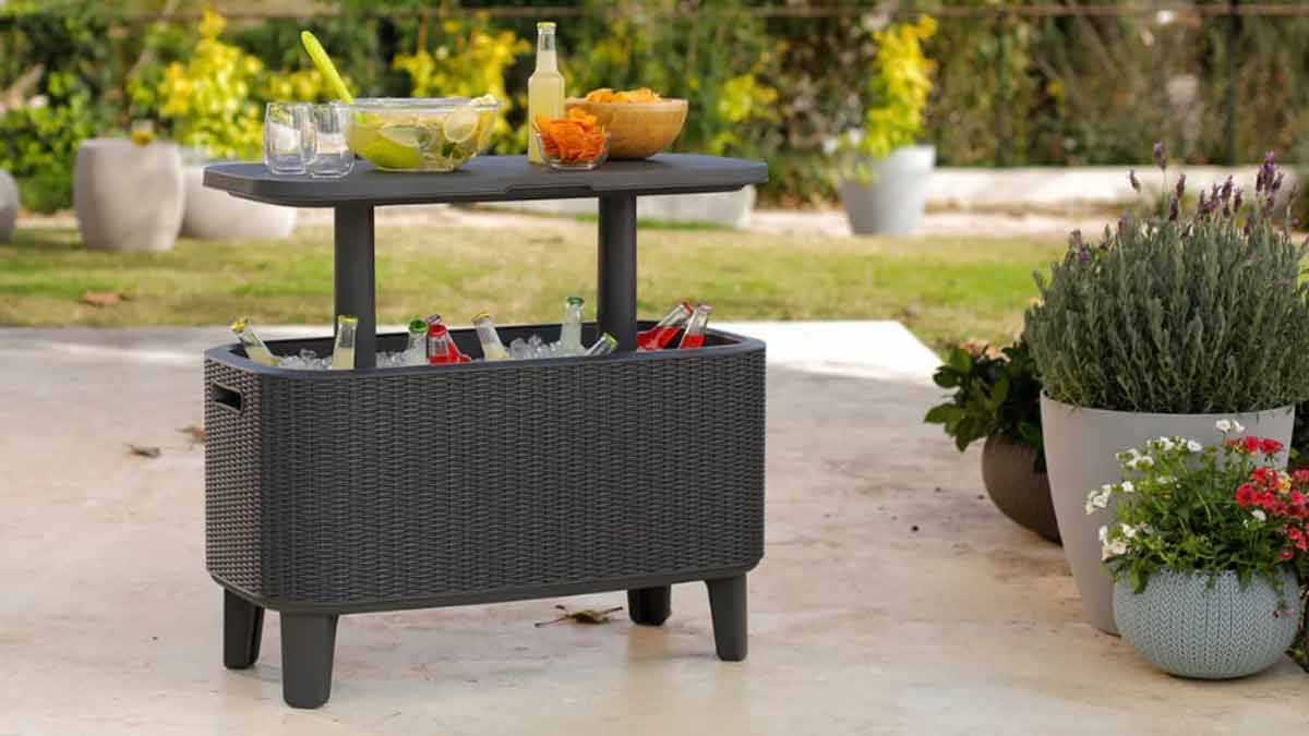 KETER Bevy Bar Cooler and Bar Table