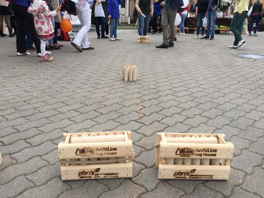 Mölkky Original Finnish Throwing Game