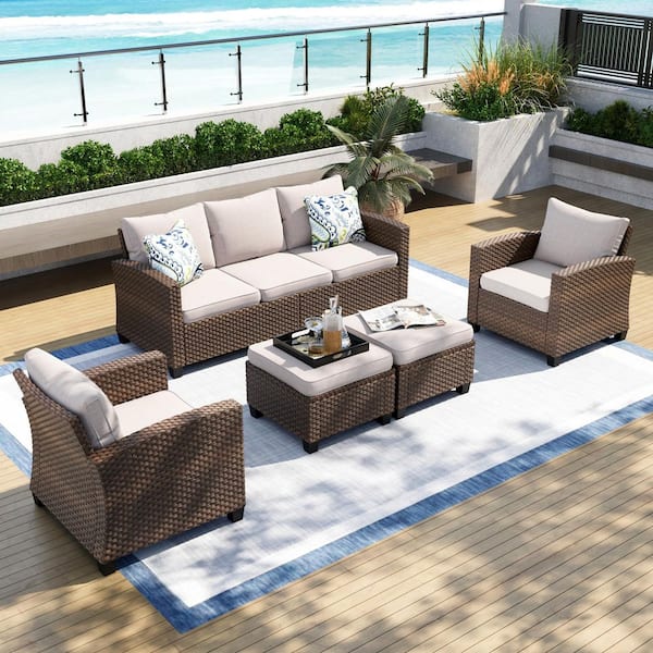 PHI VILLA 4-Piece Outdoor Wicker Patio Dining Set with Cushions