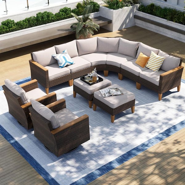 PHI VILLA 4-Piece Outdoor Wicker Patio Sectional Sofa Set