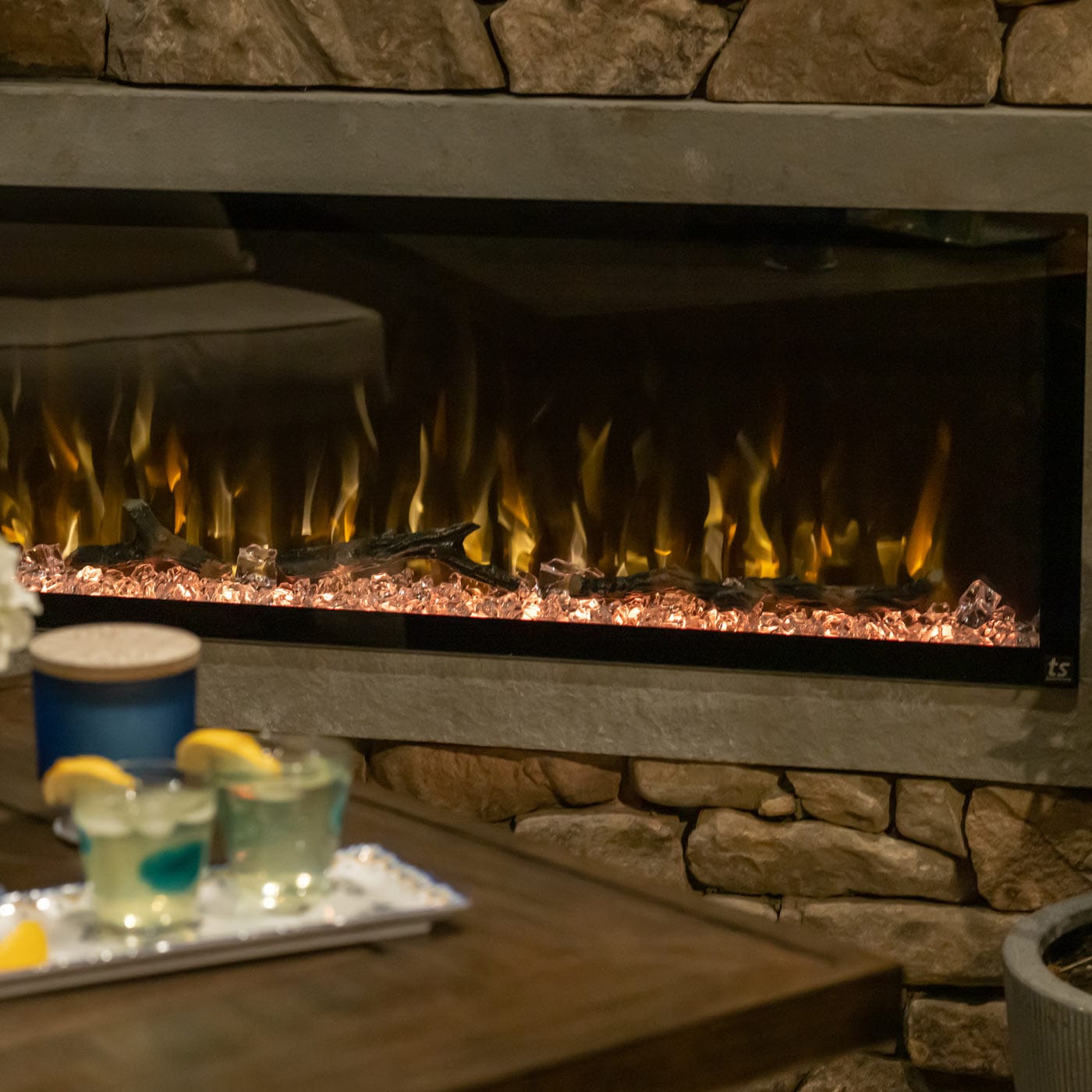 Touchstone Emblazon 40" Outdoor Electric Fire Table